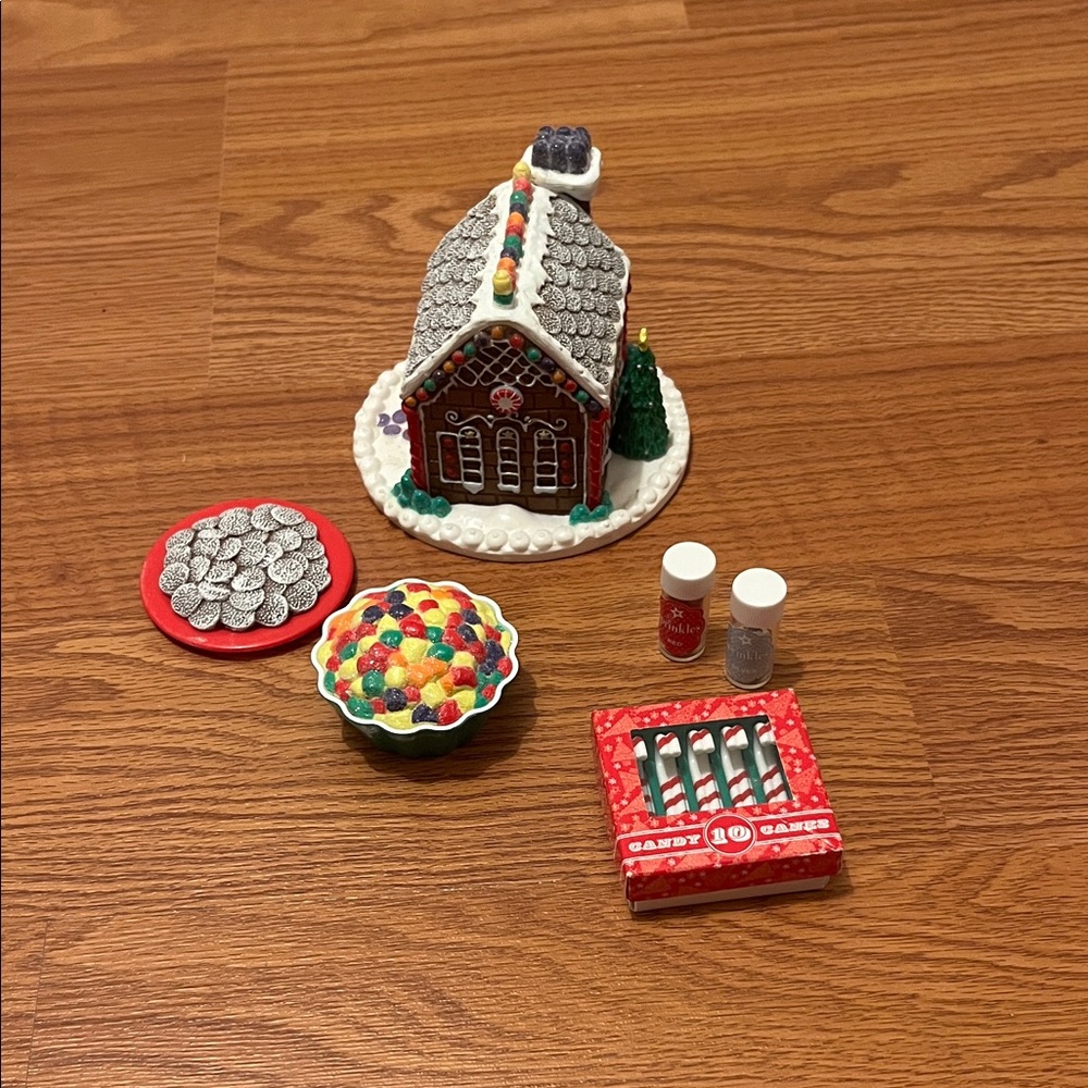 American Girl Gingerbread decorating kit